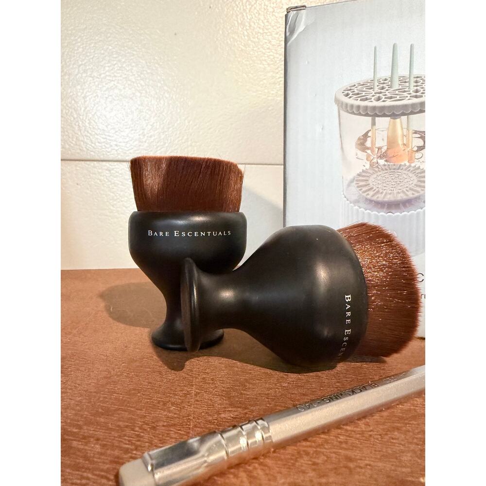 Bare Escentuals bareMinerals Full Coverage Kabuki Powder Makeup Brush NWOT - Picture 4 of 5